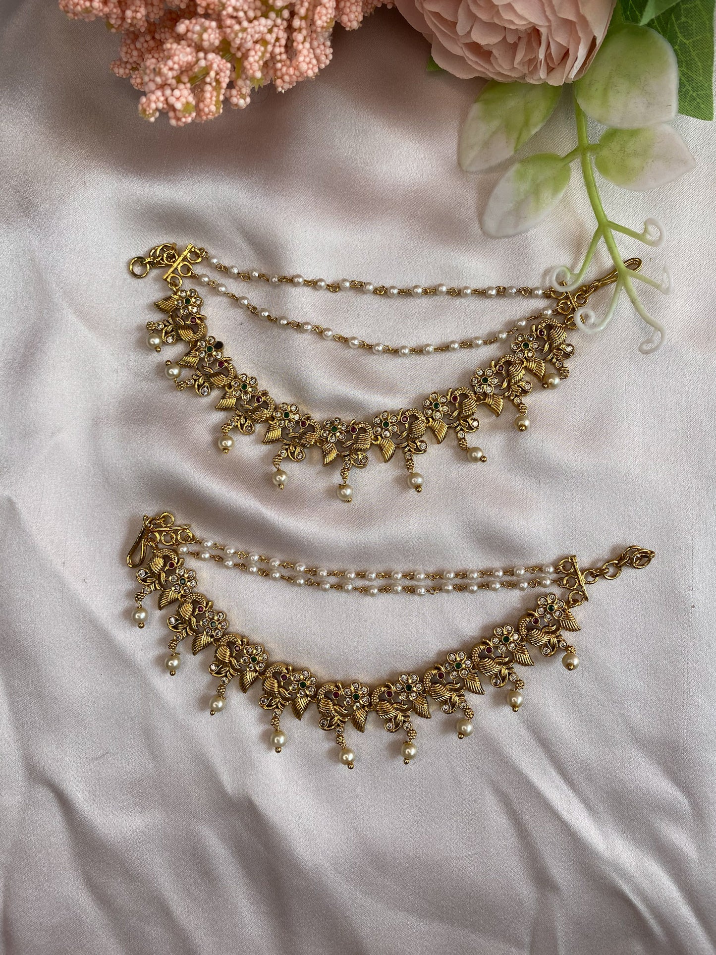 Peacock shape mattal