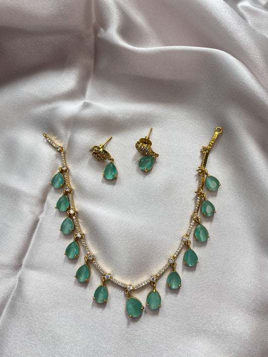 Mint green necklace set