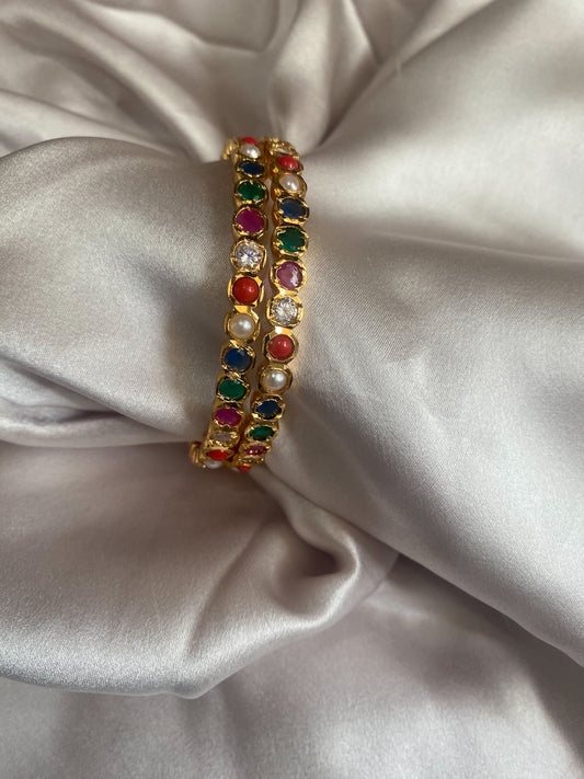 Navaratnam Traditional impone bangles