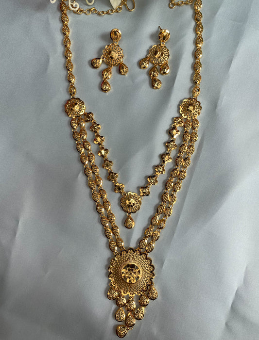 Three-line floral Dubai model