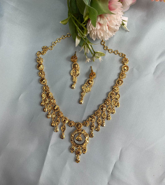 Leaf Hanging Dubai model